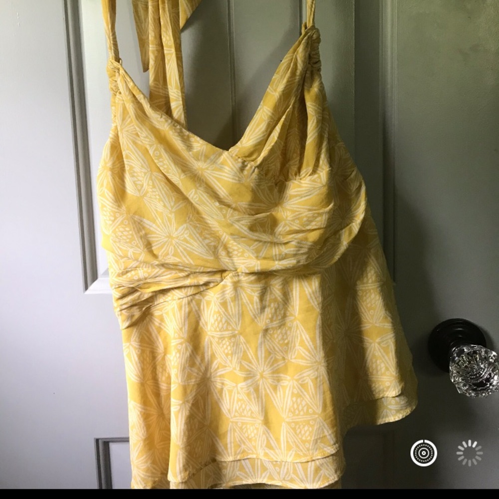 NEVER WORN ANTHROPOLOGIE yellow crop top